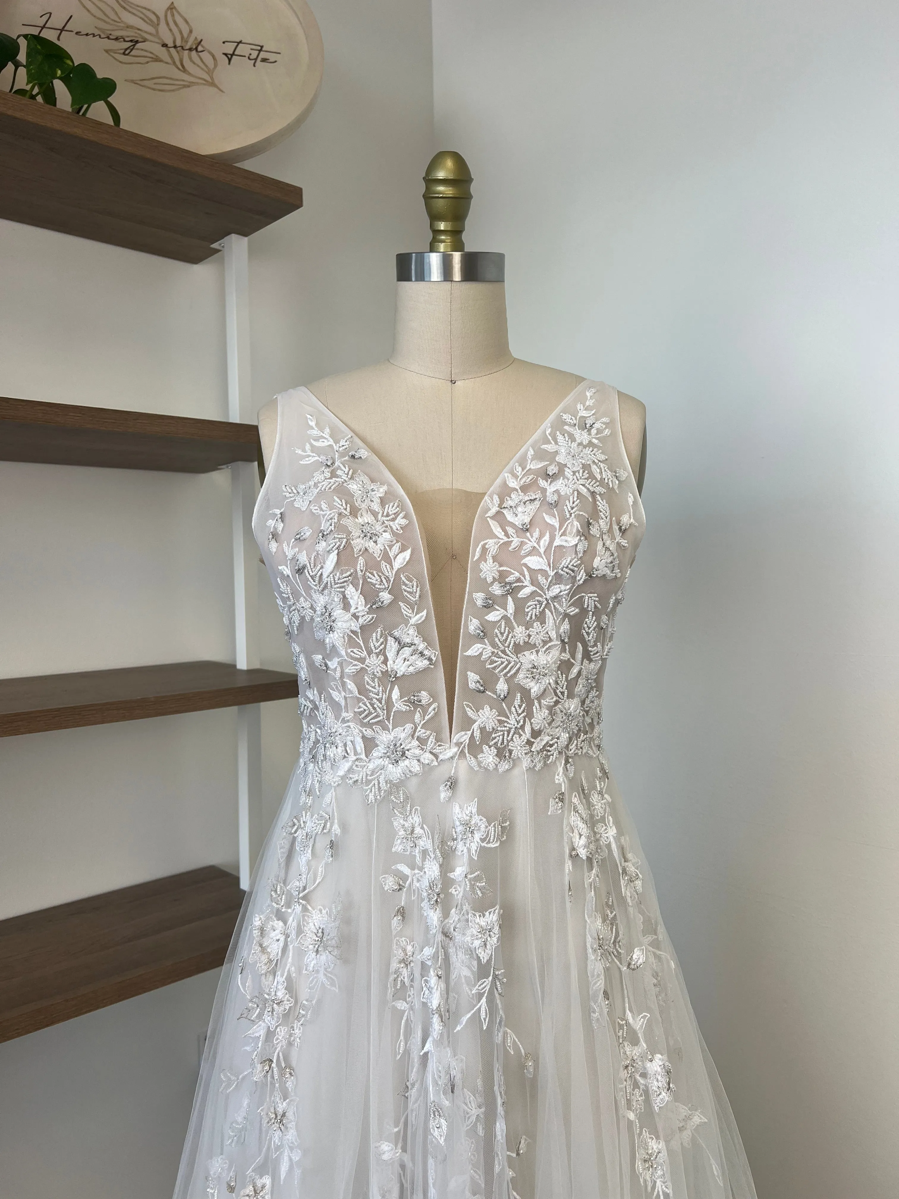A / Wtoo 13713 Size 4