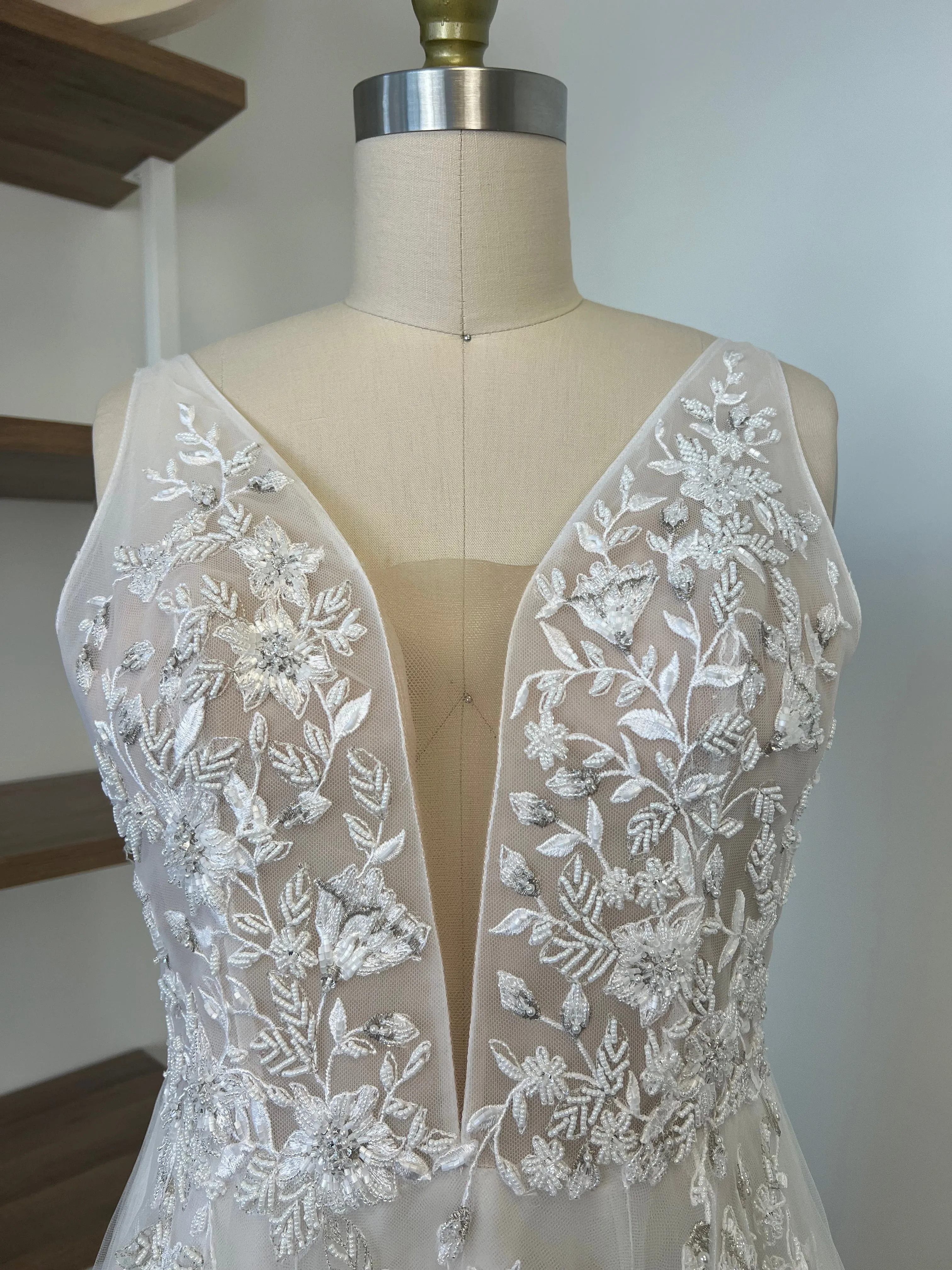 A / Wtoo 13713 Size 4
