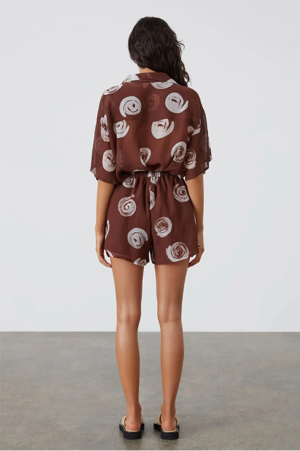 COCOA SWIRL TEXTURAED SHORTS