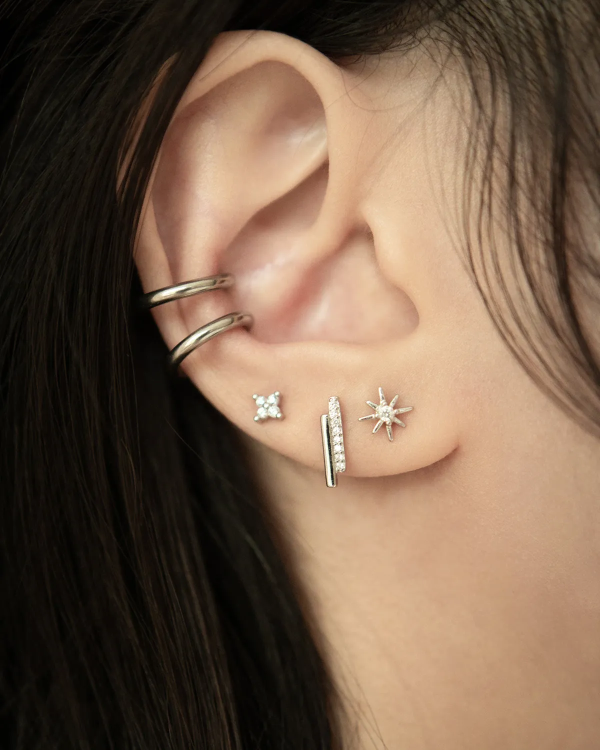 DOUBLE Bar Pavé Studs